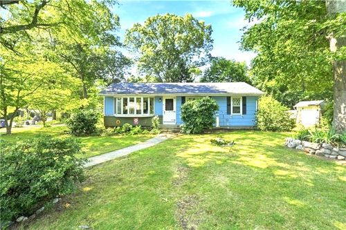 100 Granite St, Warwick, RI, 02886-4313 | Card Image