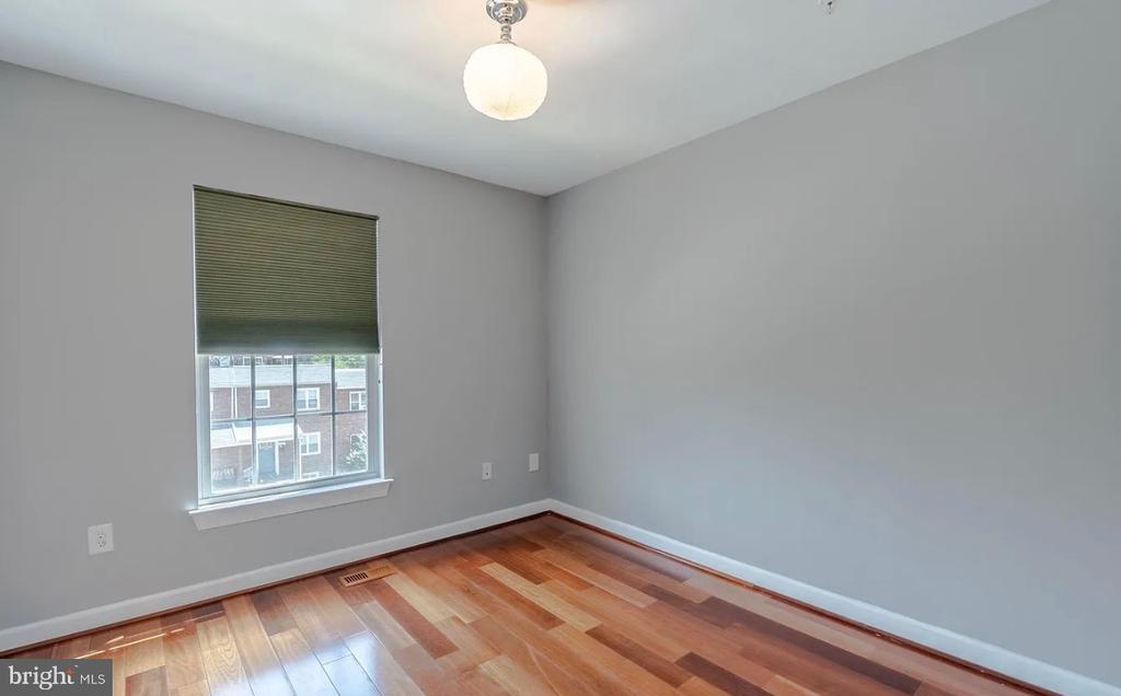 Residential Lease in BALTIMORE 3