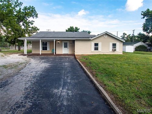 209 Elble Ave, Wood River, IL, 62095-1119 | Card Image