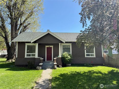 111 W Dayton Ave, Dayton, WA, 99328-1022 | Card Image