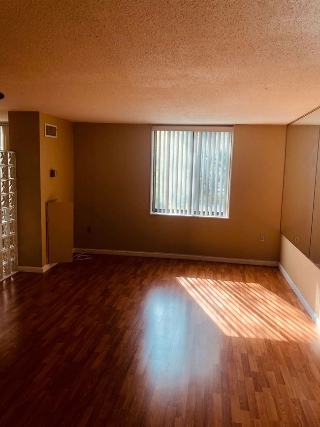 133 - 133 Harmon Cove Tower, Condo with 0 bedrooms, 1 bathrooms and null parking in Secaucus NJ | Image 4