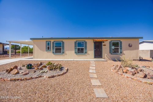 692 W Pony Express Ln, Benson, AZ, 85602-6749 | Card Image