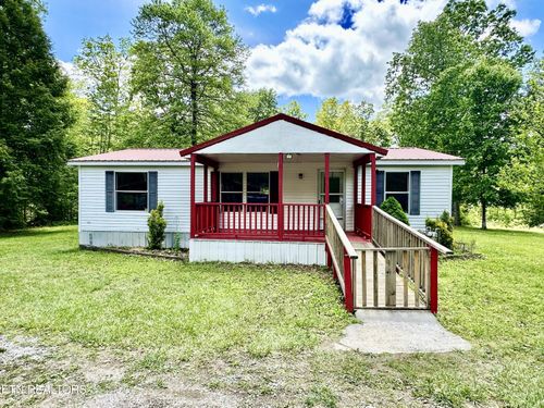 179 Human Dr, Lancing, TN, 37770-2805 | Card Image