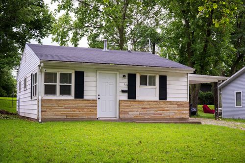 906 Division Ave, Urbana, IL, 61801-1712 | Card Image