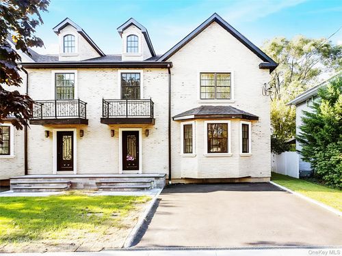 1-56 Jackson Ave, Mineola, NY, 11501-2925 | Card Image