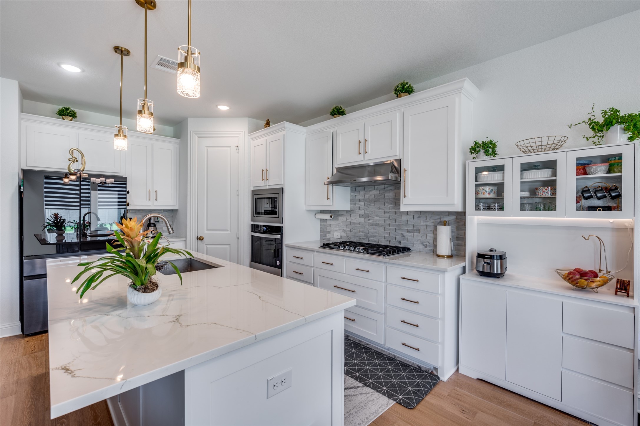 Residential Lease in Northlake 2
