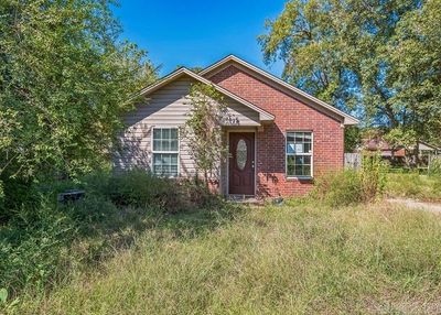 803 N Main St, House other with 3 bedrooms, 2 bathrooms and null parking in Beebe AR | Image 1