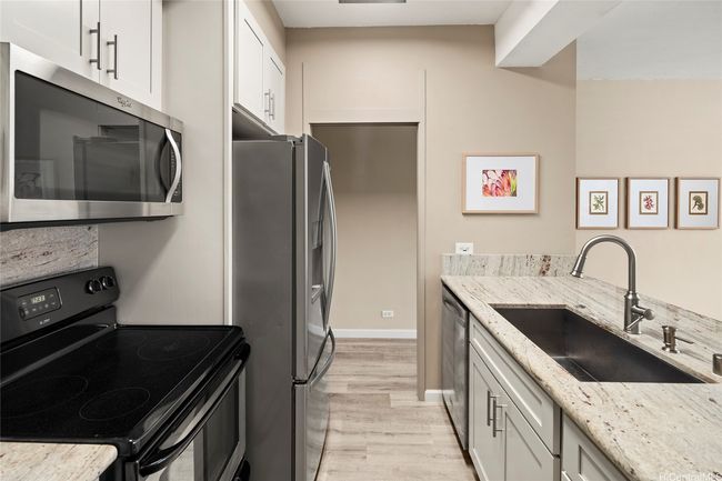 APT-307B - 1020 Aoloa Pl, Condo with 3 bedrooms, 2 bathrooms and 2 parking in Kailua HI | Image 8