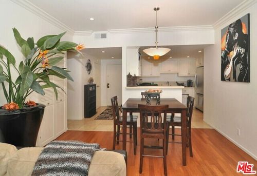 204-660 N Sweetzer Ave, LOS ANGELES, CA, 90048 | Card Image