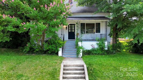 208 S Ransom St, Gastonia, NC, 28052-3766 | Card Image