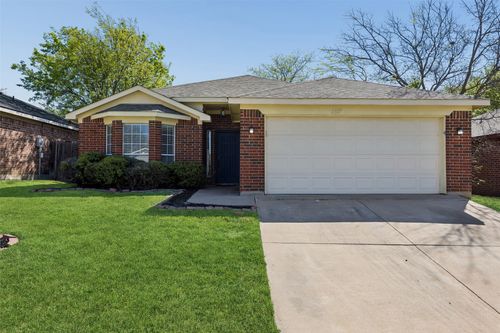 2117 Whispering Wind St, Fort Worth, TX, 76108-4943 | Card Image