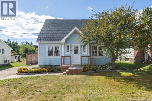 11 Bulmer Lane, Sackville, NB, E4L3R3 | Card Image