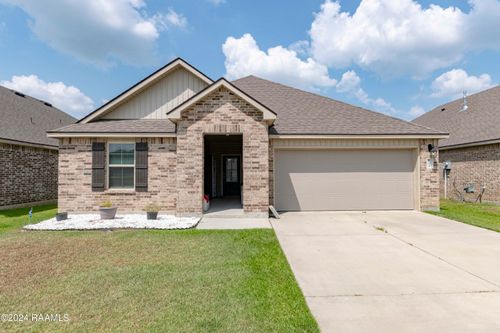102 Border Ct, Youngsville, LA, 70592-6760 | Card Image