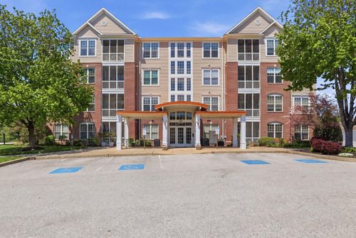 103-1010 Crest Way, YORK, PA, 17403-9122 | Card Image