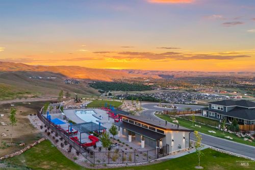 3587 E Interstellar Ct, Boise, ID, 83712-8616 | Card Image
