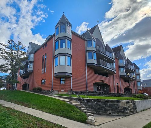 114-1806 S Cottage Grove Ave, Urbana, IL, 61801-6018 | Card Image