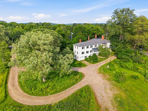 83 Bath Rd, Wiscasset, ME, 04578-4618 | Card Image