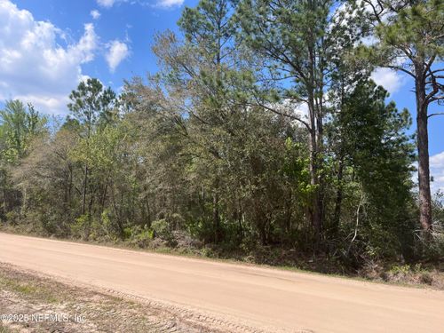 5900 Trawick Rd, KEYSTONE HEIGHTS, FL, 32656-7720 | Card Image