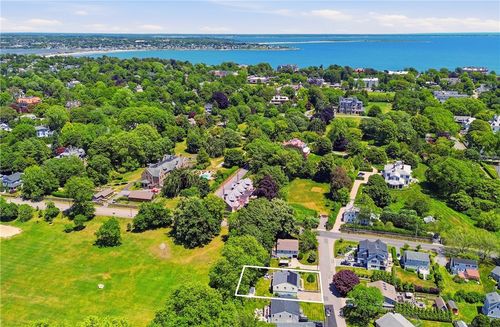 10 Kerins Ter, Newport, RI, 02840-4024 | Card Image