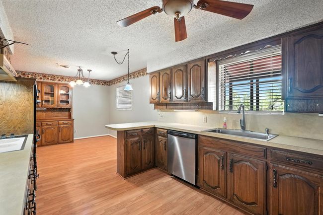 3307 48 Th St, House other with 3 bedrooms, 2 bathrooms and null parking in Snyder TX | Image 11