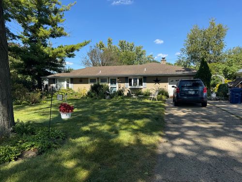 603 Wakeman Ave, Wheaton, IL, 60187-3671 | Card Image