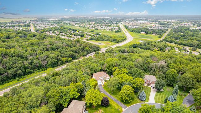 2128 Kelly Cir, House other with 5 bedrooms, 4 bathrooms and null parking in Shakopee MN | Image 41
