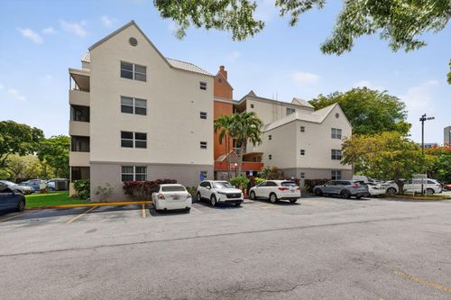 307-8373 Lake Drive, Doral, FL, 33166 | Card Image