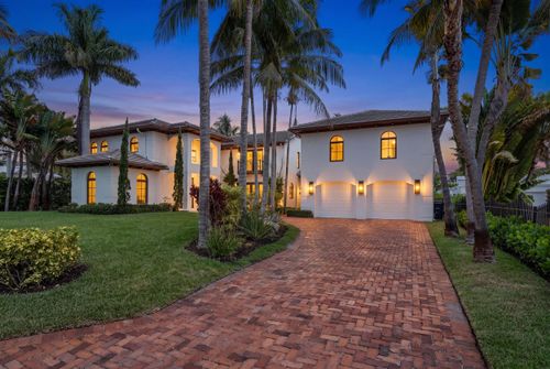 257 E Lakewood Rd, West Palm Beach, FL, 33405-3315 | Card Image