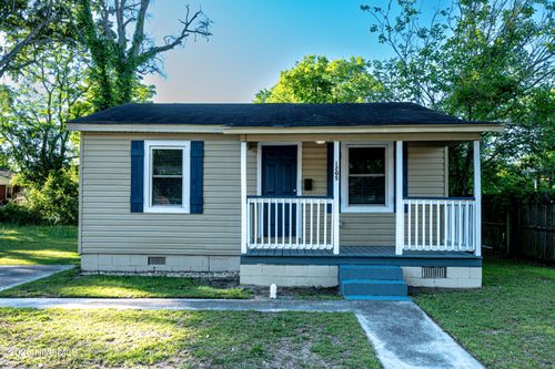 1205 Kinston St, New Bern, NC, 28560-3541 | Card Image