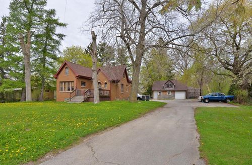 5118 Graceland Boulevard, Mount Pleasant, WI, 53406 | Card Image