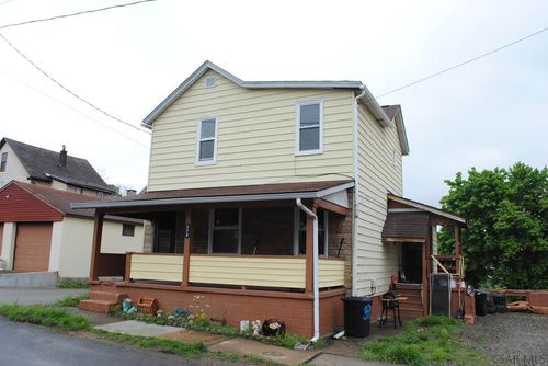 370 Harold Ave, Johnstown, PA, 15906-1638 | Card Image