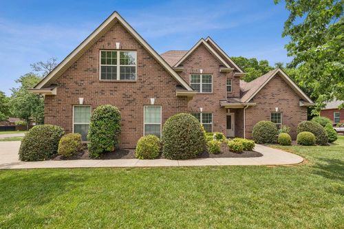 2805 Wynthrope Hall Dr, Murfreesboro, TN, 37129-1097 | Card Image