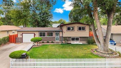 147 Ithaca St, Colorado Springs, CO, 80911-2221 | Card Image