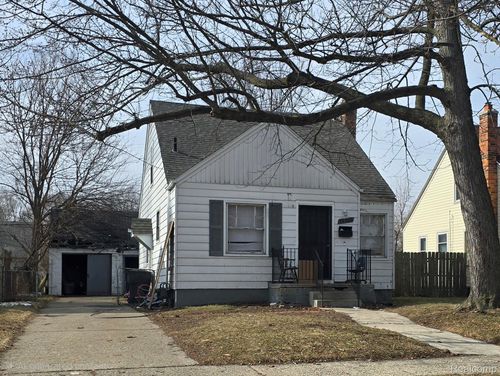 19969 Waltham St, Detroit, MI, 48205-1622 | Card Image