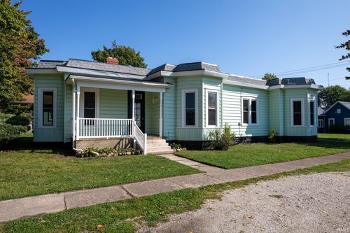 301 E North St, Bourbon, IN, 46504-1614 | Card Image