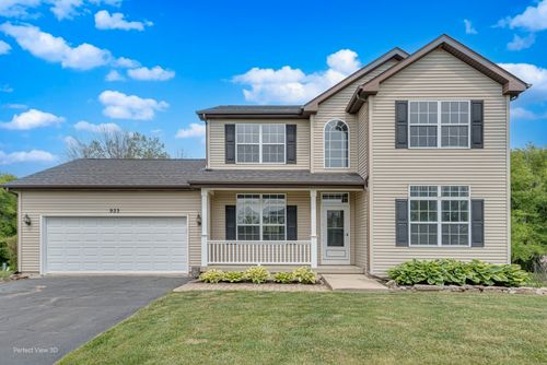 933 Nicholas Dr, Genoa, IL, 60135-7506 | Card Image