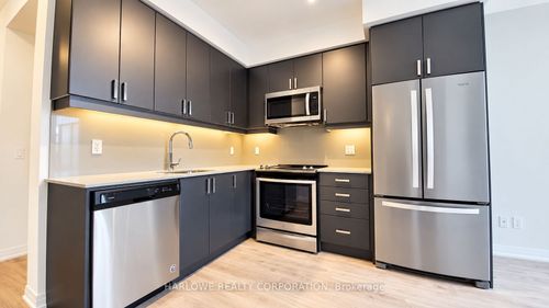 203-7895 Jane St, Concord, ON, L4K0K2 | Card Image