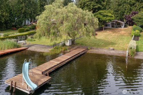 31089 E Lake Morton Dr Se, Kent, WA, 98042-9735 | Card Image