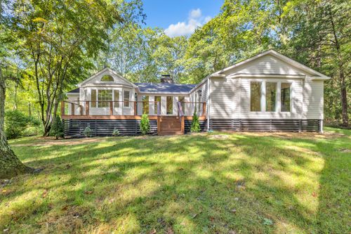 4 Aspetuck Ln, Weston, CT, 06883-2511 | Card Image