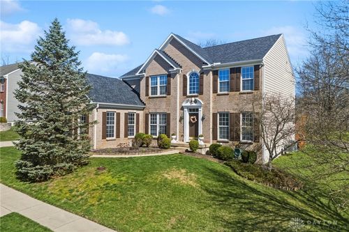 2432 Forest Oaks Dr, Beavercreek, OH, 45431-8557 | Card Image