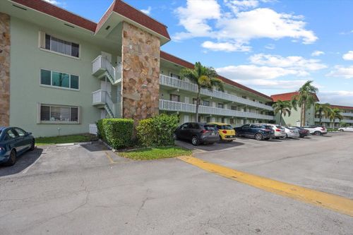 202-3300 Springdale Blvd, Palm Springs, FL, 33461-6392 | Card Image