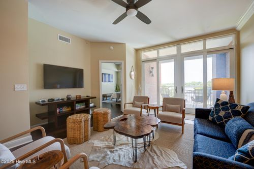 203 Sky Sail Blvd, New Bern, NC, 28560-4575 | Card Image