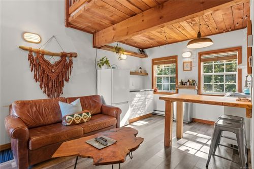 19-1002 Peninsula Rd, Ucluelet, BC, V0R3A0 | Card Image