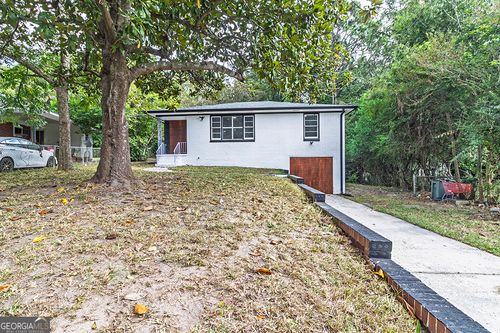 1124 N Beddingfield Dr, Macon, GA, 31206-2545 | Card Image