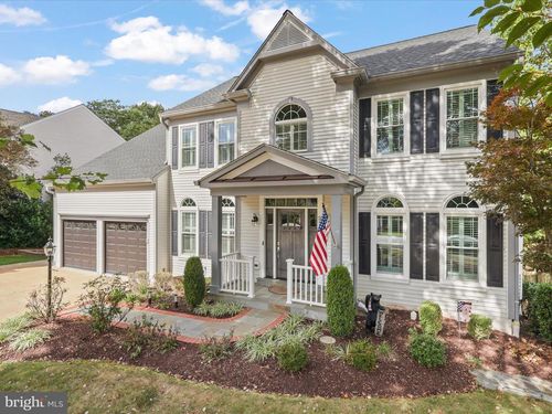 210 W Locust St, Occoquan, VA, 22125-7725 | Card Image