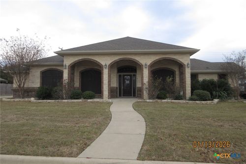 2617 Green Giant Dr, Harker Heights, TX, 76548-2740 | Card Image