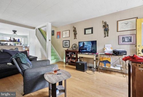 3609 Fisk Ave, PHILADELPHIA, PA, 19129-1610 | Card Image