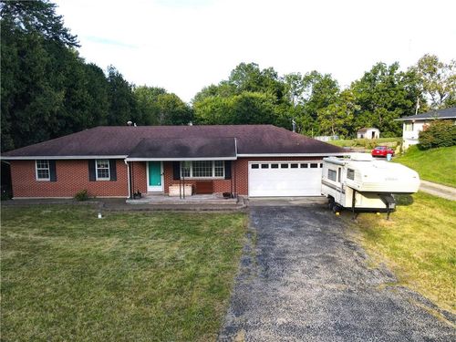 1290 Red Oaks Cir, Springfield, OH, 45506-4015 | Card Image