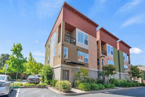 800 Forge Ct, West Sacramento, CA, 95691-2848 | Card Image