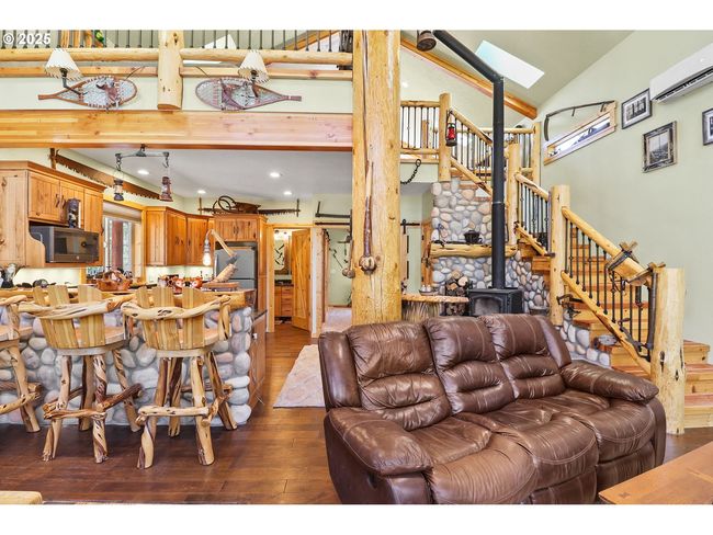 123604 Muttonchop St, House other with 1 bedrooms, 1 bathrooms and 2 parking in Crescent Lake OR | Image 6